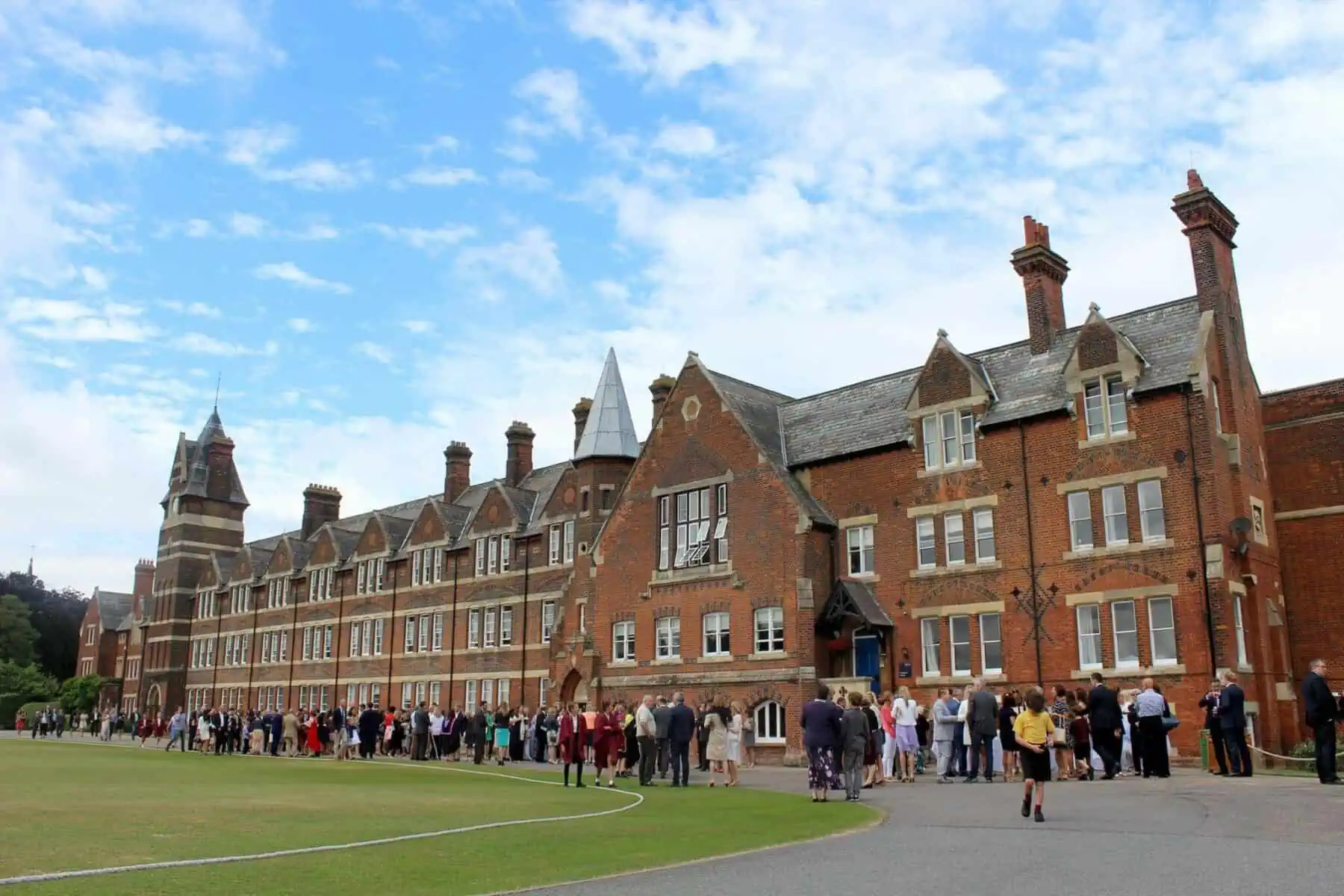 Felsted School