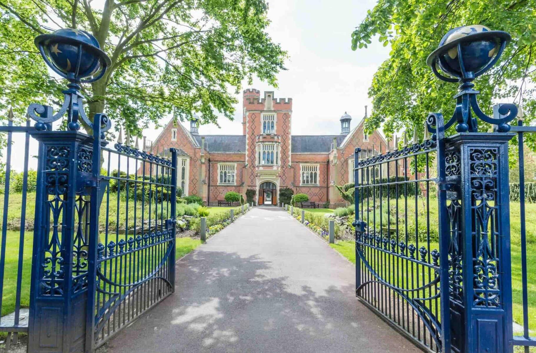 Loughborough Grammar School pic