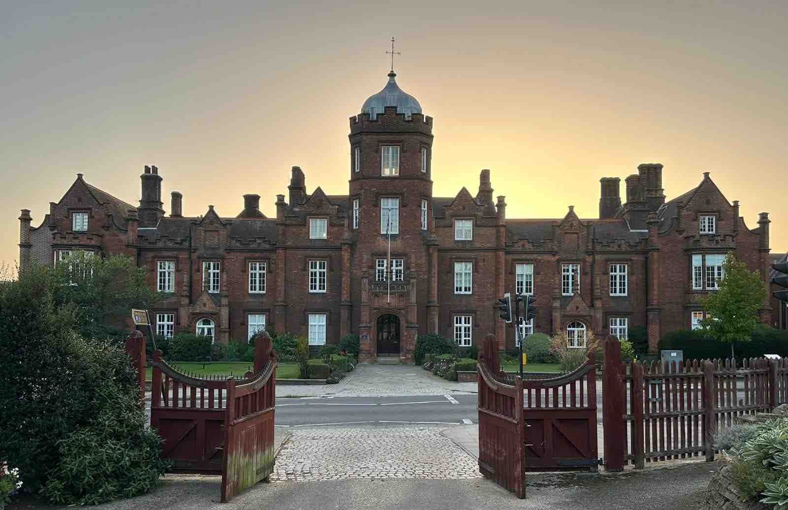 ipswich school 4