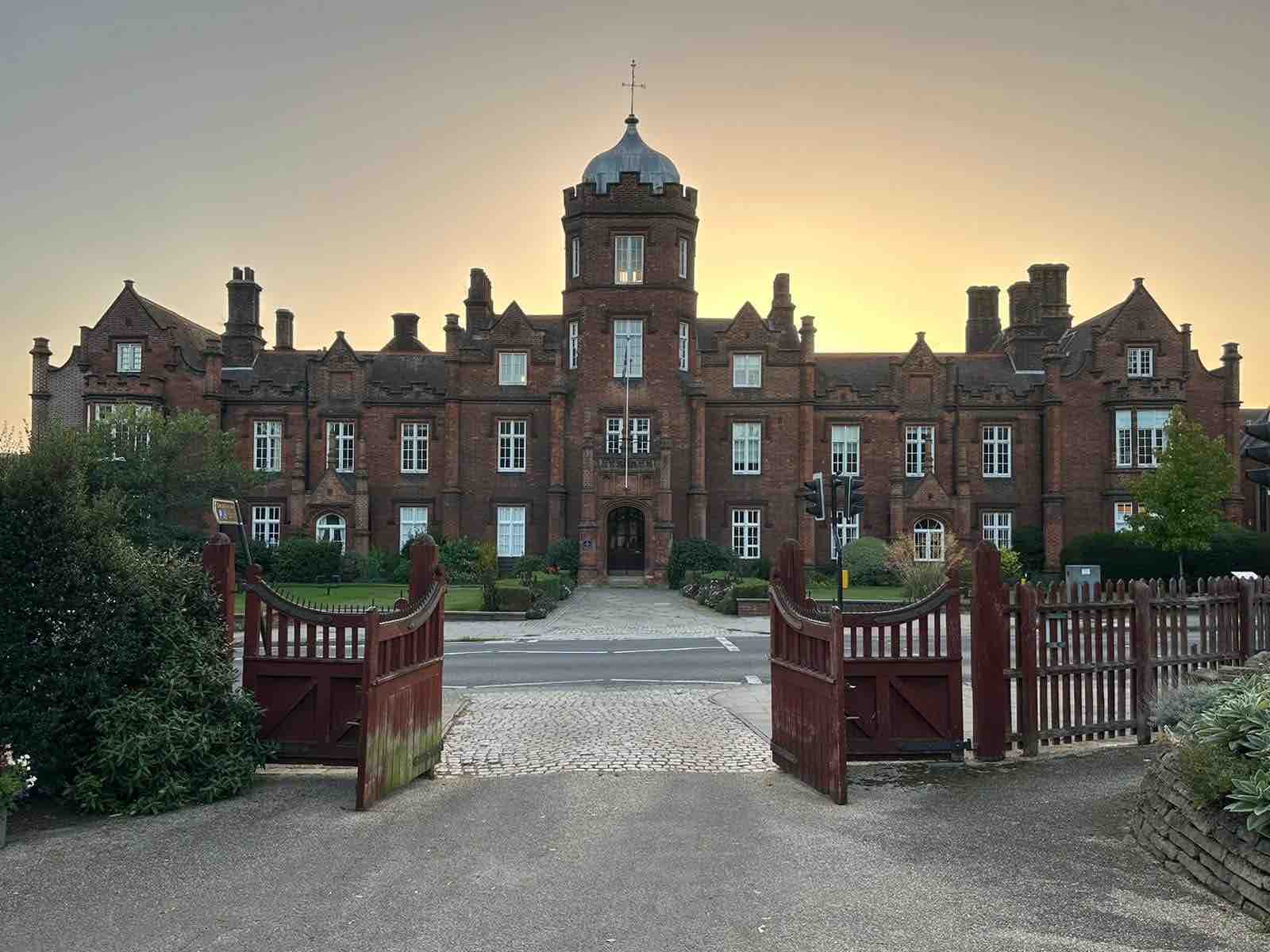 ipswich school 4