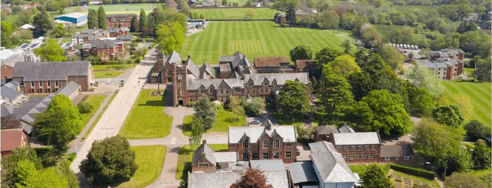 sch Blundell School banner 0